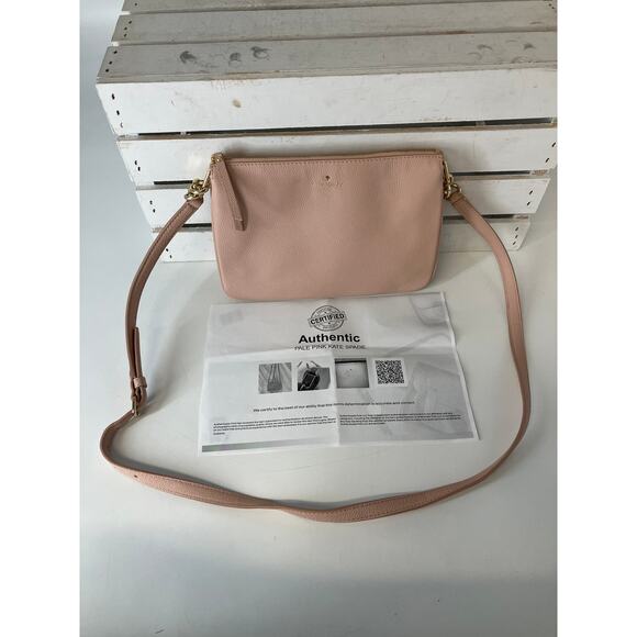 KATE SPADE SMALL LIGHT PINK PEBBLED LEATHER CROSSBODY BAG - Picture 1 of 16